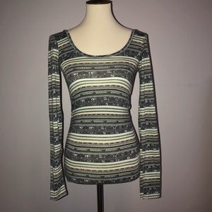 Tribal long sleeve top